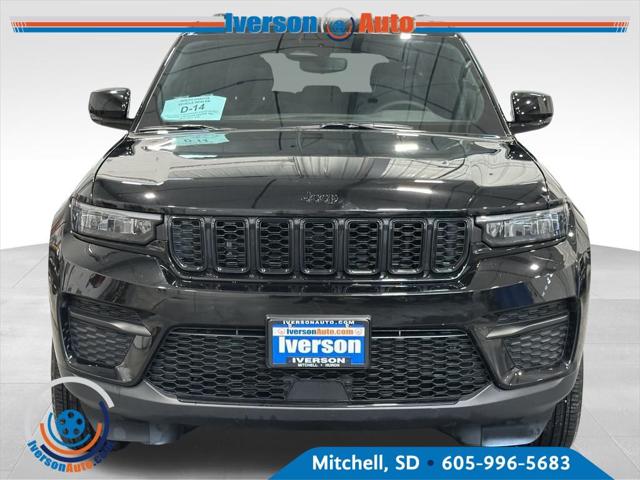 2024 Jeep Grand Cherokee Altitude X 4x4 2024 Jeep Grand Cherokee Altitude X 4x4