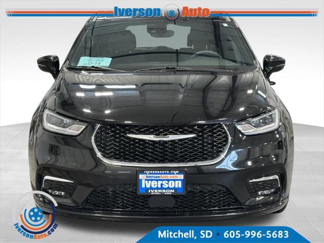 2025 Chrysler Pacifica Select 2025 Chrysler Pacifica Select