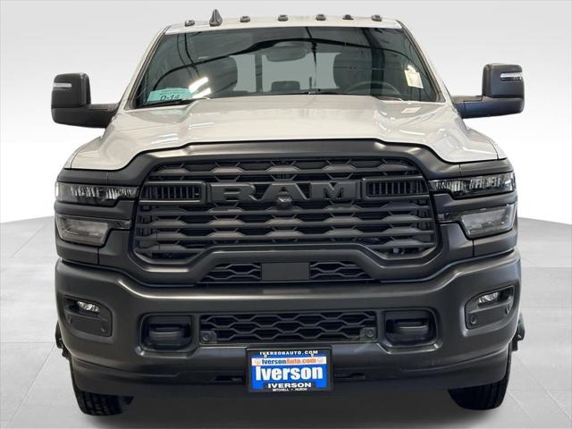 2026 RAM Ram 3500 RAM 3500 TRADESMAN CREW CAB 4X4 8 BOX