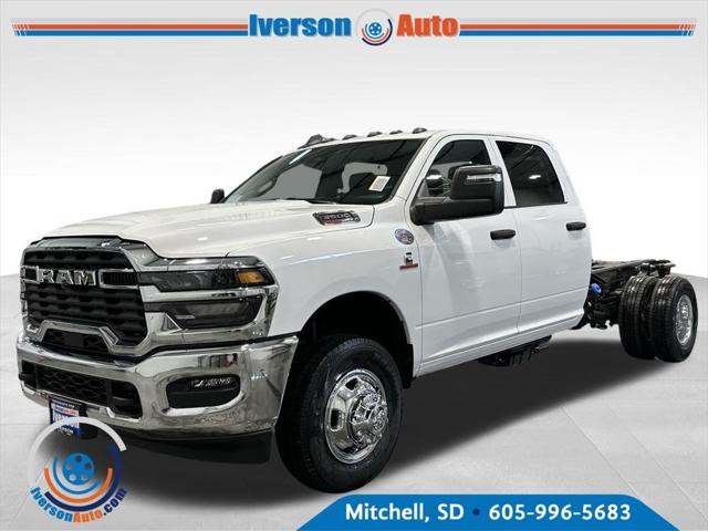 2026 RAM Ram 3500 Chassis Cab RAM 3500 TRADESMAN CREW CAB CHASSIS 4X4 60 CA 2026 RAM Ram 3500 Chassis Cab RAM 3500 TRADESMAN CREW CAB CHASSIS 4X4 60 CA