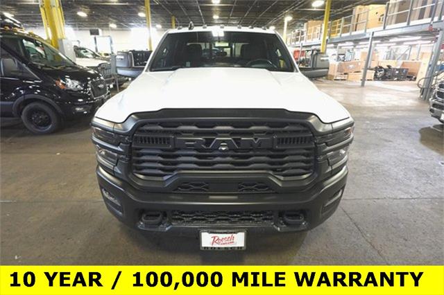2026 RAM Ram 3500 Chassis Cab RAM 3500 TRADESMAN CREW CAB CHASSIS 4X4 60 CA 2026 RAM Ram 3500 Chassis Cab RAM 3500 TRADESMAN CREW CAB CHASSIS 4X4 60 CA