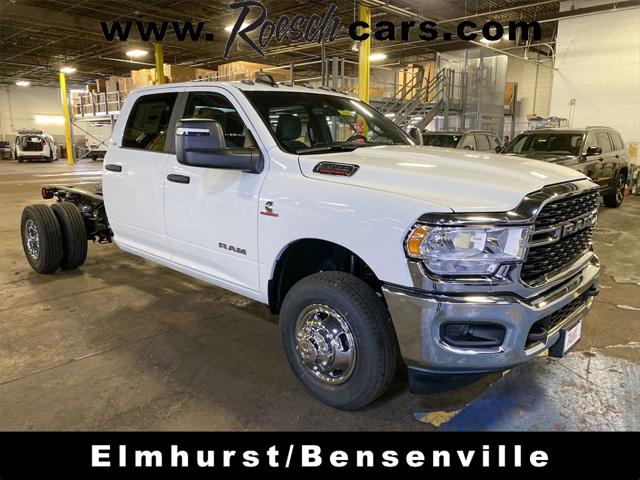 2024 RAM Ram 3500 Chassis Cab RAM 3500 SLT CREW CAB CHASSIS 4X4 60 CA 2024 RAM Ram 3500 Chassis Cab RAM 3500 SLT CREW CAB CHASSIS 4X4 60 CA