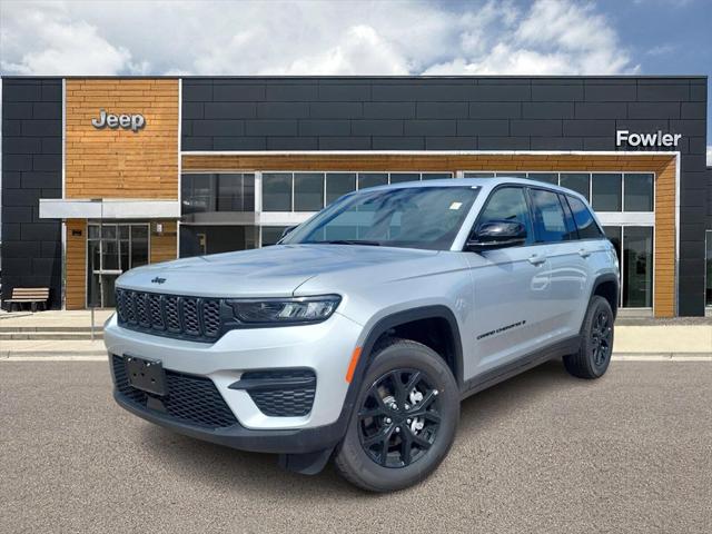 2025 Jeep Grand Cherokee GRAND CHEROKEE ALTITUDE 4X4