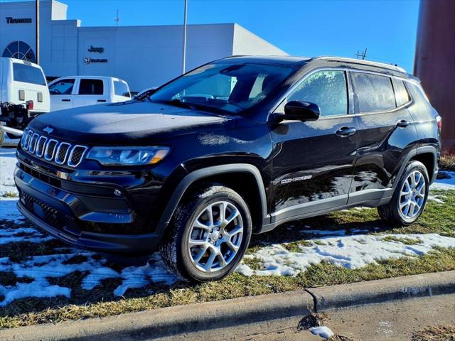 2024 Jeep Compass Latitude Lux FWD 2024 Jeep Compass Latitude Lux FWD