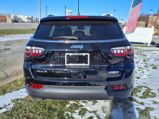 2024 Jeep Compass Latitude Lux FWD 2024 Jeep Compass Latitude Lux FWD