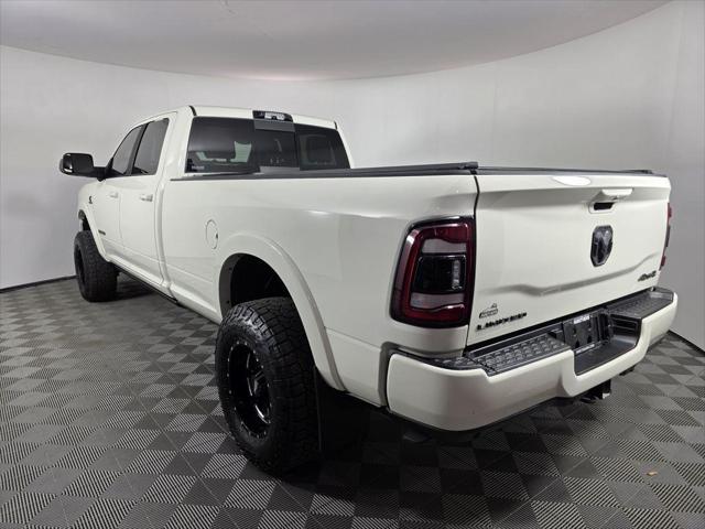 2022 RAM 3500 Limited Crew Cab 4x4 8 Box 2022 RAM 3500 Limited Crew Cab 4x4 8 Box