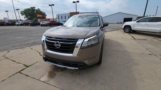 2023 Nissan Pathfinder Platinum 4WD 2023 Nissan Pathfinder Platinum 4WD
