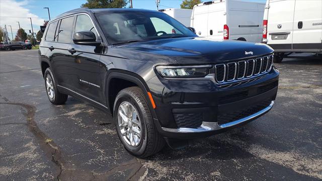 2024 Jeep Grand Cherokee L Laredo X 4x4 2024 Jeep Grand Cherokee L Laredo X 4x4