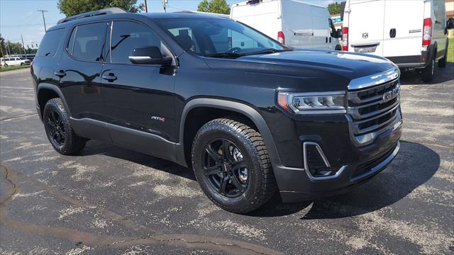 2023 GMC Acadia AWD AT4