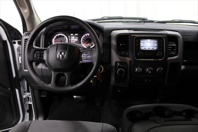 2023 RAM 1500 Classic Tradesman Crew Cab 4x2 57 Box 2023 RAM 1500 Classic Tradesman Crew Cab 4x2 57 Box