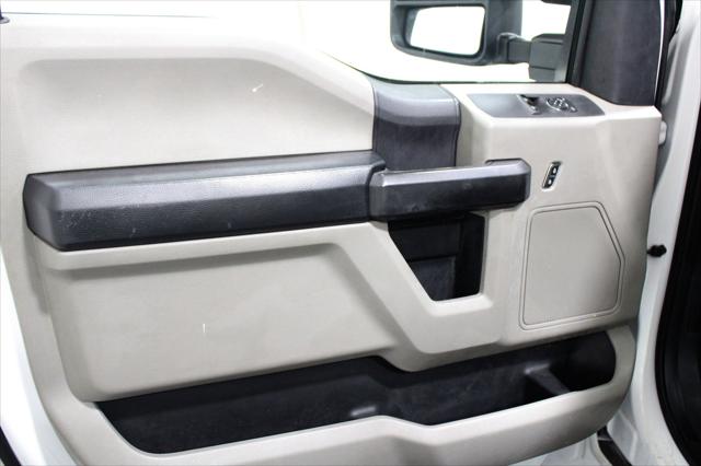 2019 Ford F-350 Chassis XL