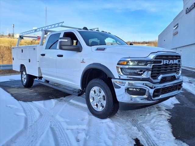 2026 RAM Ram 3500 Chassis Cab RAM 3500 TRADESMAN CREW CAB CHASSIS 4X4 60 CA