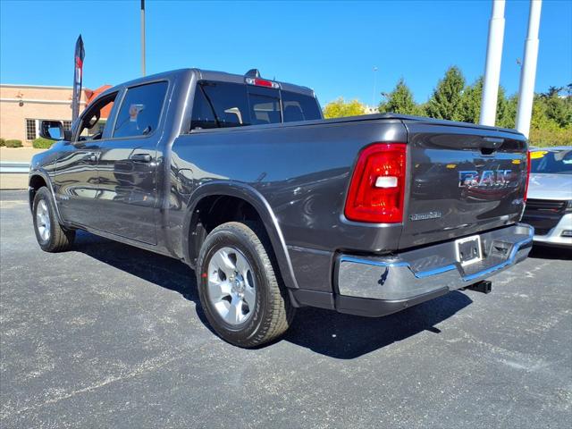2025 RAM Ram 1500 RAM 1500 BIG HORN CREW CAB 4X4 57 BOX