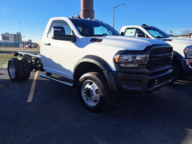 2024 RAM Ram 5500 Chassis Cab RAM 5500 TRADESMAN CHASSIS REGULAR CAB 4X4 60 CA 2024 RAM Ram 5500 Chassis Cab RAM 5500 TRADESMAN CHASSIS REGULAR CAB 4X4 60 CA