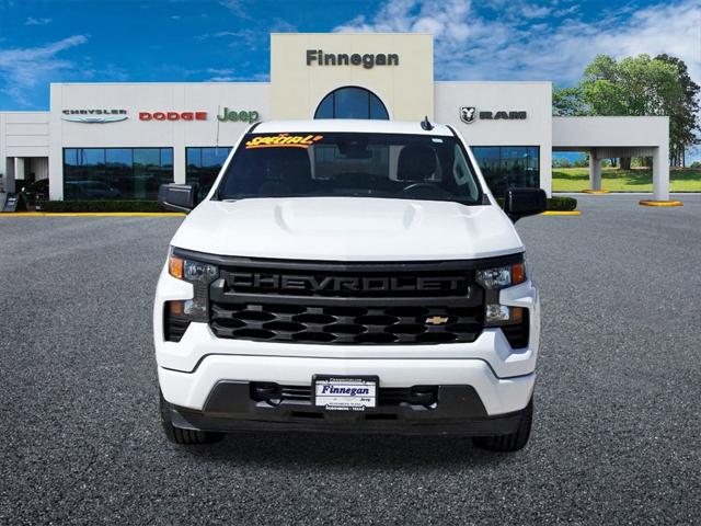 2022 Chevrolet Silverado 1500 2WD Crew Cab Short Bed Custom