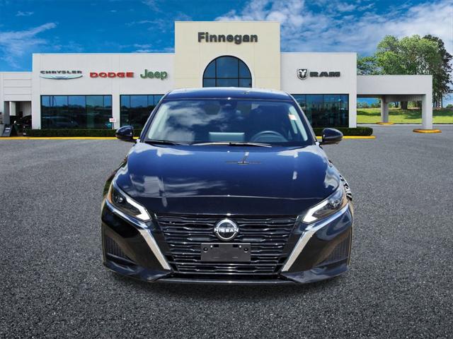 2024 Nissan Altima SL FWD