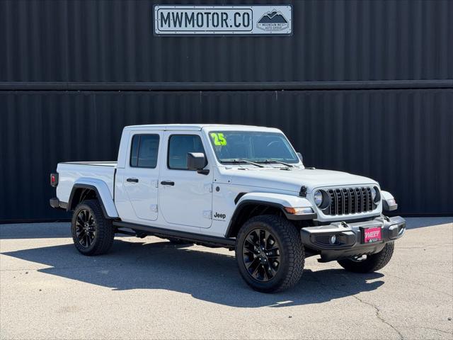 2025 Jeep Gladiator GLADIATOR NIGHTHAWK 4X4