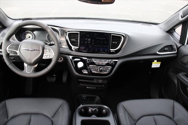 2026 Chrysler Pacifica PACIFICA SELECT AWD 2026 Chrysler Pacifica PACIFICA SELECT AWD