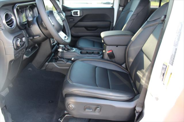 2025 Jeep Wrangler WRANGLER 4-DOOR SAHARA 2025 Jeep Wrangler WRANGLER 4-DOOR SAHARA