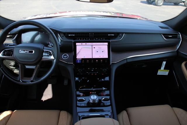 2025 Jeep Grand Cherokee GRAND CHEROKEE L SUMMIT 4X4