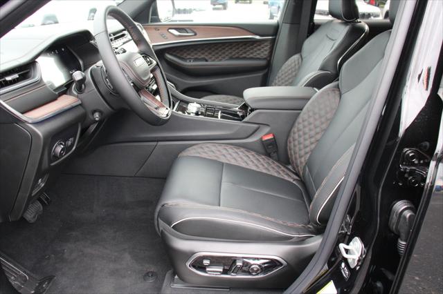 2025 Jeep Grand Cherokee GRAND CHEROKEE SUMMIT 4X4 2025 Jeep Grand Cherokee GRAND CHEROKEE SUMMIT 4X4