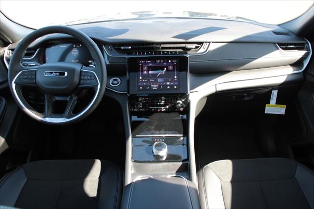 2025 Jeep Grand Cherokee GRAND CHEROKEE L ALTITUDE X 4X4 2025 Jeep Grand Cherokee GRAND CHEROKEE L ALTITUDE X 4X4