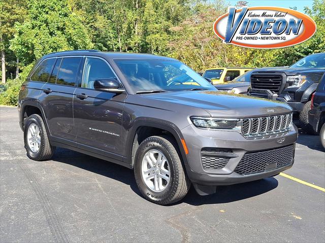 2022 Jeep Grand Cherokee Laredo 4x4