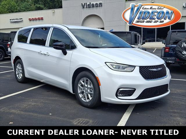 2026 Chrysler Pacifica PACIFICA SELECT