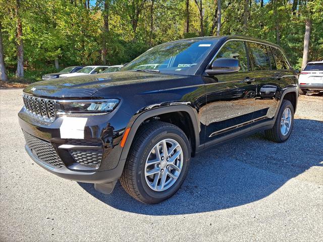 2025 Jeep Grand Cherokee GRAND CHEROKEE LAREDO X 4X4 2025 Jeep Grand Cherokee GRAND CHEROKEE LAREDO X 4X4