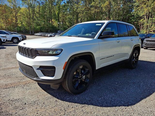 2025 Jeep Grand Cherokee GRAND CHEROKEE ALTITUDE X 4X4 2025 Jeep Grand Cherokee GRAND CHEROKEE ALTITUDE X 4X4