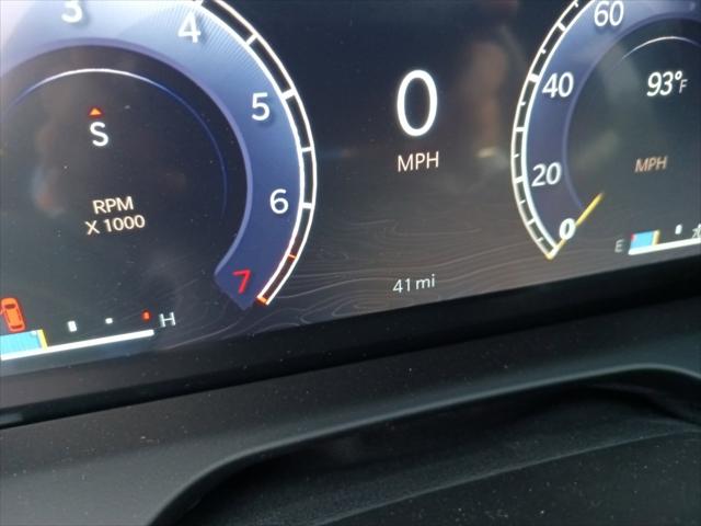 2025 Jeep Grand Cherokee GRAND CHEROKEE L LAREDO X 4X2 2025 Jeep Grand Cherokee GRAND CHEROKEE L LAREDO X 4X2