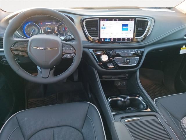 2025 Chrysler Pacifica PACIFICA LIMITED 2025 Chrysler Pacifica PACIFICA LIMITED