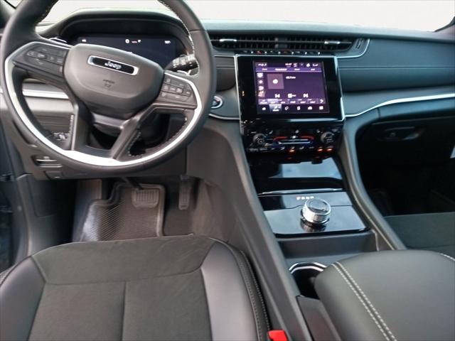 2025 Jeep Grand Cherokee GRAND CHEROKEE L ALTITUDE X 4X2 2025 Jeep Grand Cherokee GRAND CHEROKEE L ALTITUDE X 4X2