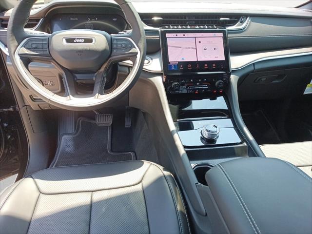 2025 Jeep Grand Cherokee GRAND CHEROKEE L LIMITED 4X2