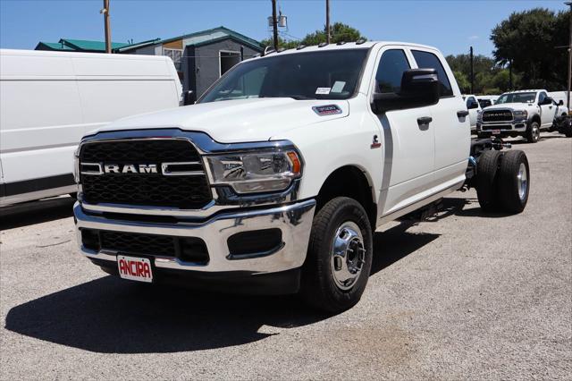 2024 RAM Ram 3500 Chassis Cab RAM 3500 TRADESMAN CREW CAB CHASSIS 4X2 60 CA