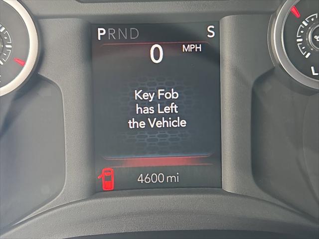 2026 RAM Ram 2500 RAM 2500 BLACK EXPRESS CREW CAB 4X4 64 BOX