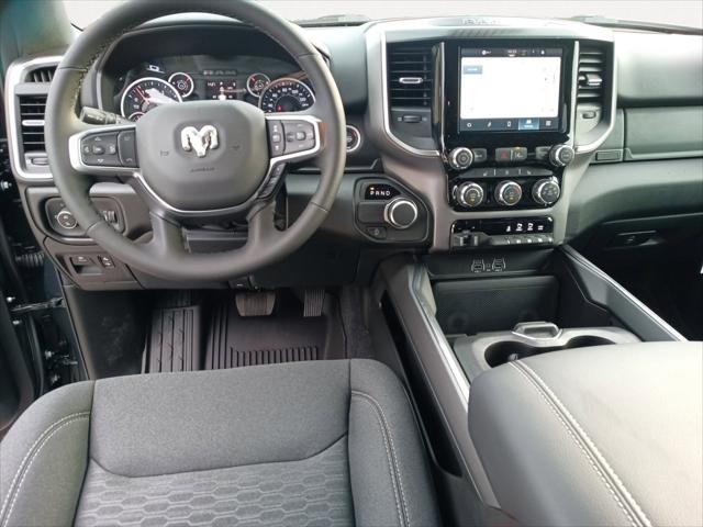 2025 RAM Ram 1500 RAM 1500 LONE STAR CREW CAB 4X2 57 BOX