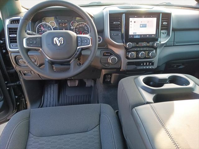 2025 RAM Ram 1500 RAM 1500 LONE STAR CREW CAB 4X2 57 BOX 2025 RAM Ram 1500 RAM 1500 LONE STAR CREW CAB 4X2 57 BOX