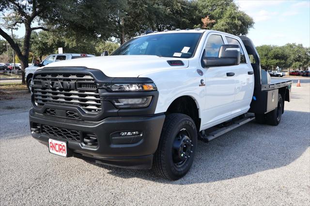 2026 RAM Ram 3500 Chassis Cab RAM 3500 TRADESMAN CREW CAB CHASSIS 4X4 60 CA