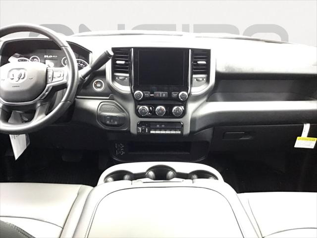 2026 RAM Ram 5500 Chassis Cab RAM 5500 TRADESMAN CHASSIS CREW CAB 4X4 84 CA