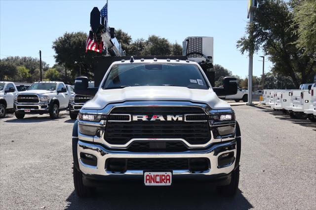 2026 RAM Ram 5500 Chassis Cab RAM 5500 TRADESMAN CHASSIS REGULAR CAB 4X4 84 CA 2026 RAM Ram 5500 Chassis Cab RAM 5500 TRADESMAN CHASSIS REGULAR CAB 4X4 84 CA