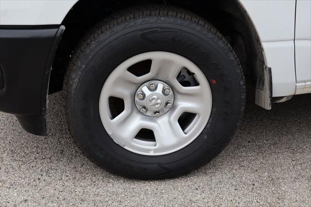 2025 RAM Ram 1500 RAM 1500 TRADESMAN CREW CAB 4X4 57 BOX