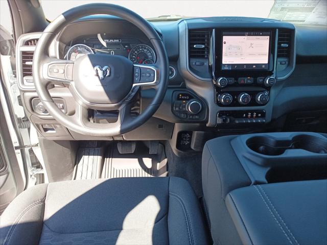 2025 RAM Ram 1500 RAM 1500 WARLOCK CREW CAB 4X4 57 BOX 2025 RAM Ram 1500 RAM 1500 WARLOCK CREW CAB 4X4 57 BOX