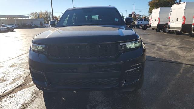 2025 Jeep Grand Cherokee GRAND CHEROKEE L LIMITED 4X4 2025 Jeep Grand Cherokee GRAND CHEROKEE L LIMITED 4X4