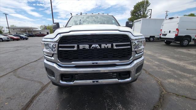 2024 RAM Ram 2500 RAM 2500 TRADESMAN CREW CAB 4X4 8 BOX 2024 RAM Ram 2500 RAM 2500 TRADESMAN CREW CAB 4X4 8 BOX