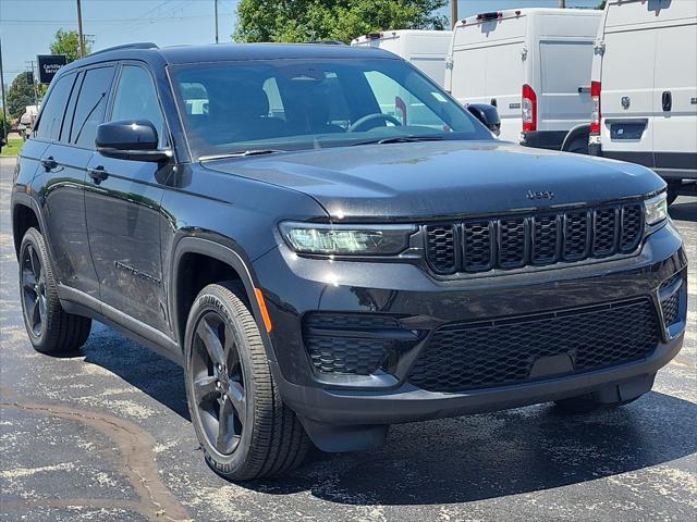 2025 Jeep Grand Cherokee GRAND CHEROKEE ALTITUDE 4X4 2025 Jeep Grand Cherokee GRAND CHEROKEE ALTITUDE 4X4
