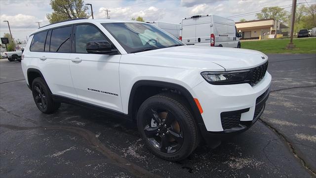 2025 Jeep Grand Cherokee GRAND CHEROKEE L ALTITUDE 4X4 2025 Jeep Grand Cherokee GRAND CHEROKEE L ALTITUDE 4X4