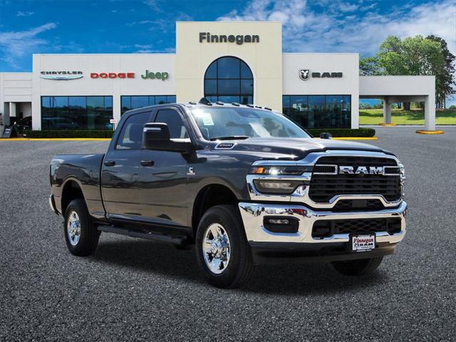 2026 RAM Ram 2500 RAM 2500 TRADESMAN CREW CAB 4X4 64 BOX