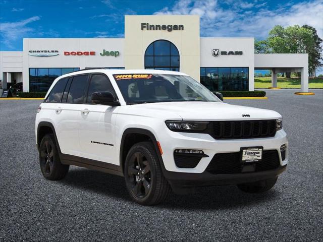 2024 Jeep Grand Cherokee GRAND CHEROKEE LIMITED 4X4 2024 Jeep Grand Cherokee GRAND CHEROKEE LIMITED 4X4