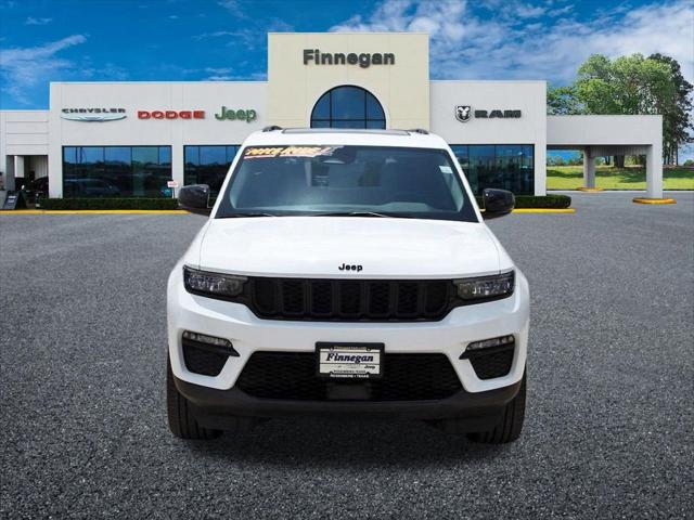 2024 Jeep Grand Cherokee GRAND CHEROKEE LIMITED 4X4 2024 Jeep Grand Cherokee GRAND CHEROKEE LIMITED 4X4